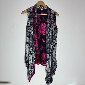 Khatmandu Imports flutter vest.  One size‎